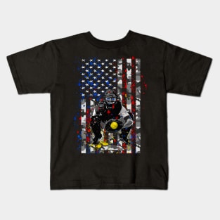 Softball Catcher American Flag Patriotic Fastpitch Softball Gifts Kids T-Shirt